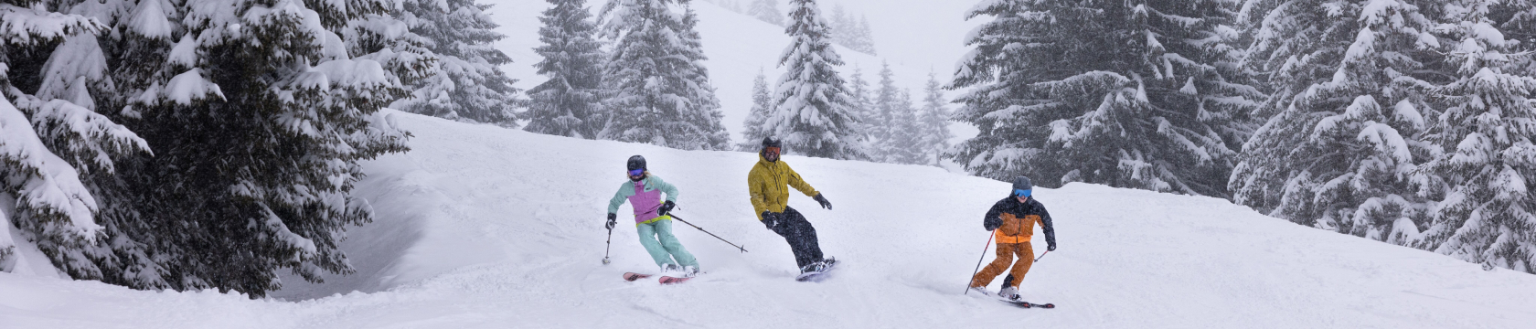 drie wintersports skiën en snowboarden de piste af