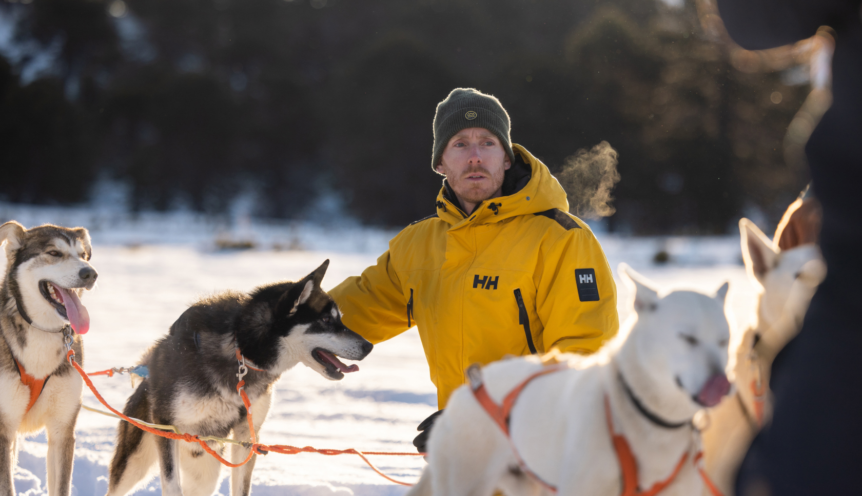 man met muts in Lapland