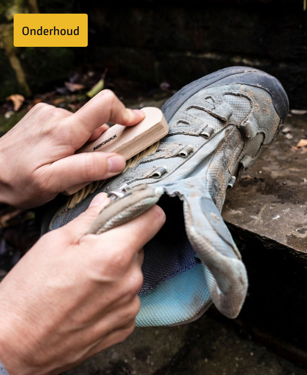 Wandelschoenen onderhouden